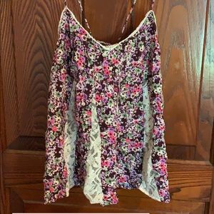 AE layering camisole/tank